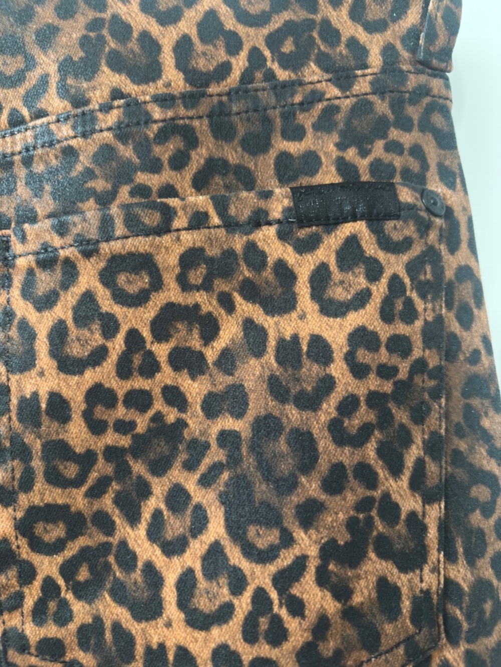 7 for All Mankind - Picture 5 of 10